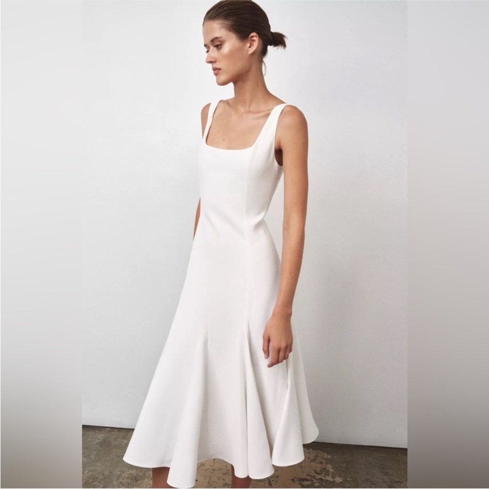 Zara ZW Collection Elegant White Fit & Flare Flowy Sleeveless Dress.